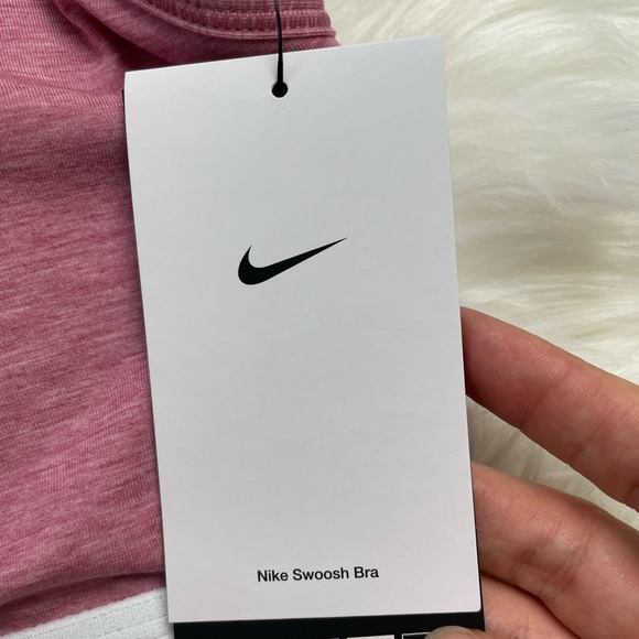 Women’s Nike Swoosh Soft Bra Medium Support Pink New with tags size XL - Picture 6 of 6